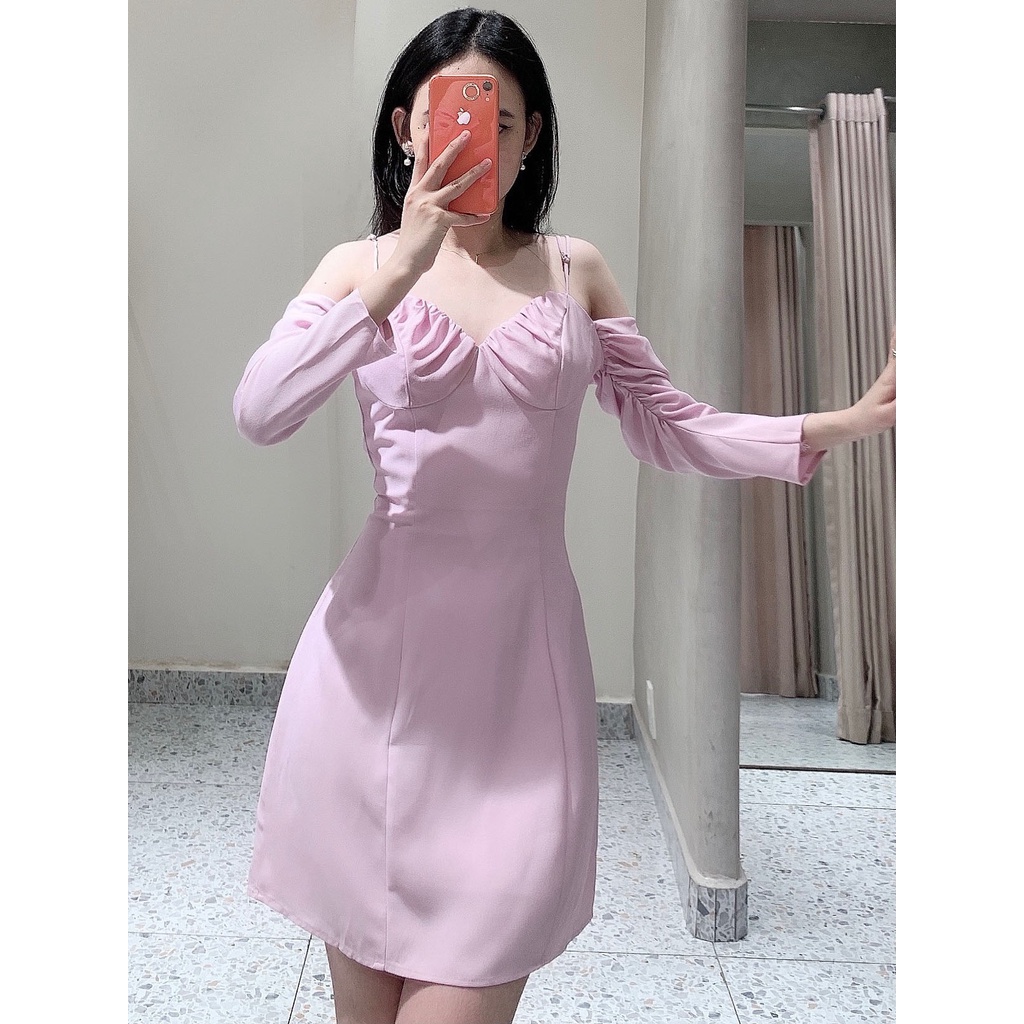 RECHIC Đầm ngắn Arin hai dây kiểu trễ vai nhún ngực xinh xắn gợi cảm dạo phố đi chơi đi tiệc | BigBuy360 - bigbuy360.vn