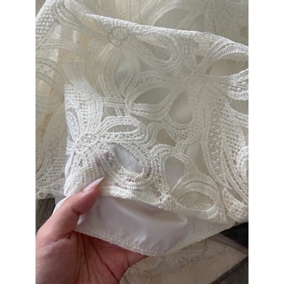Váy maxi yếm ren