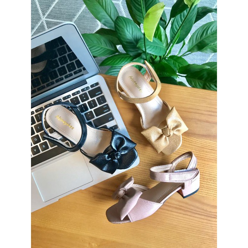 Giầy sandal có gót 3cm bé gái 🥰 mẫu mới siêu hot, da mềm êm chân nơ vuông