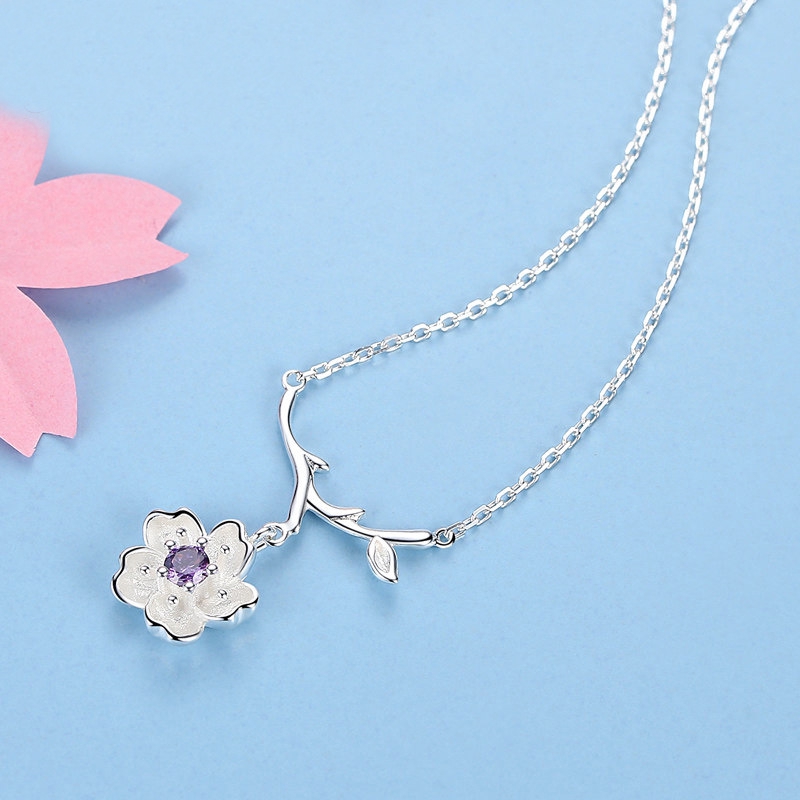 925 sterling silver short necklace with simple cherry blossom face is suitable as a birthday gift for female friends