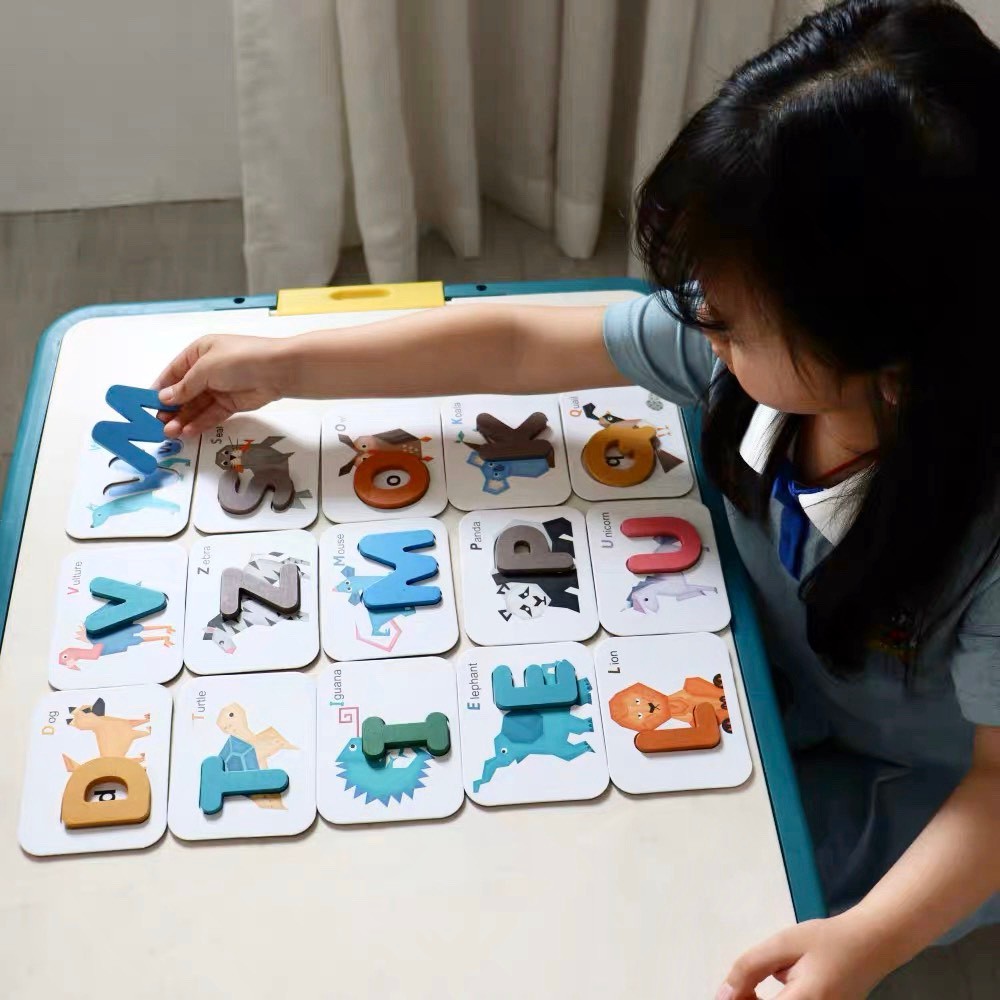 🌟 Bộ giáo cụ Montessori bảng chữ cái và số bằng gỗ hình con vật phát triển trí tuệ thông minh