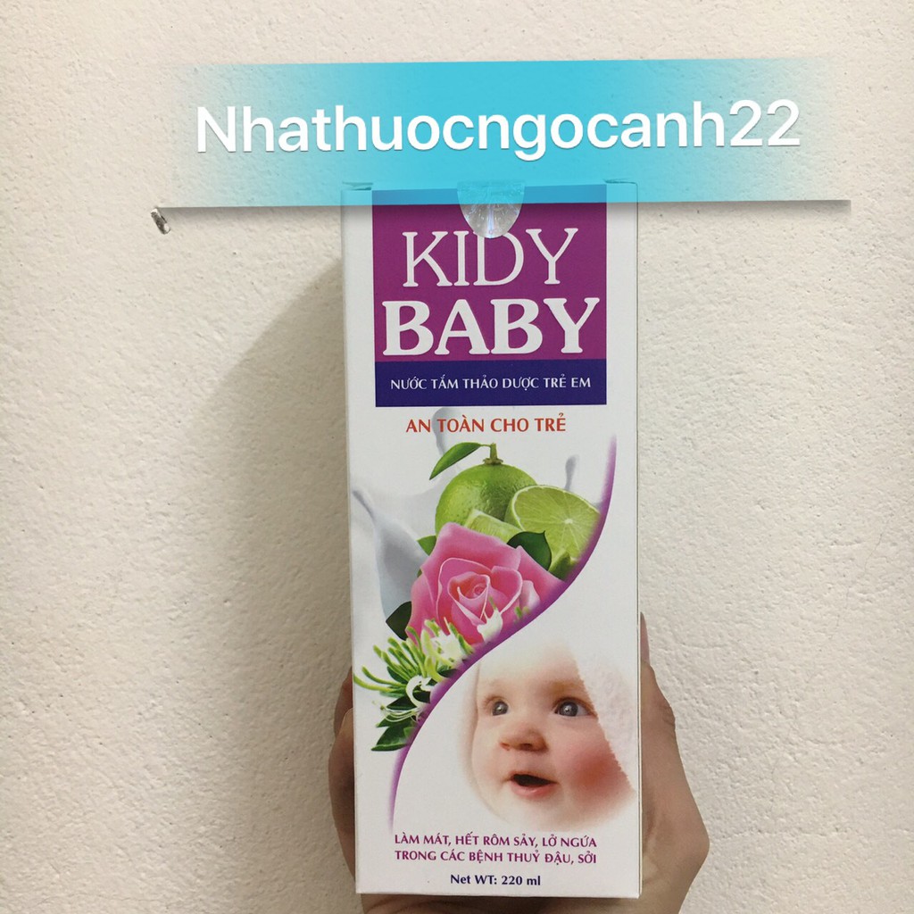 Nước tắm thảo dược KIDY BABY 220ML cho bé