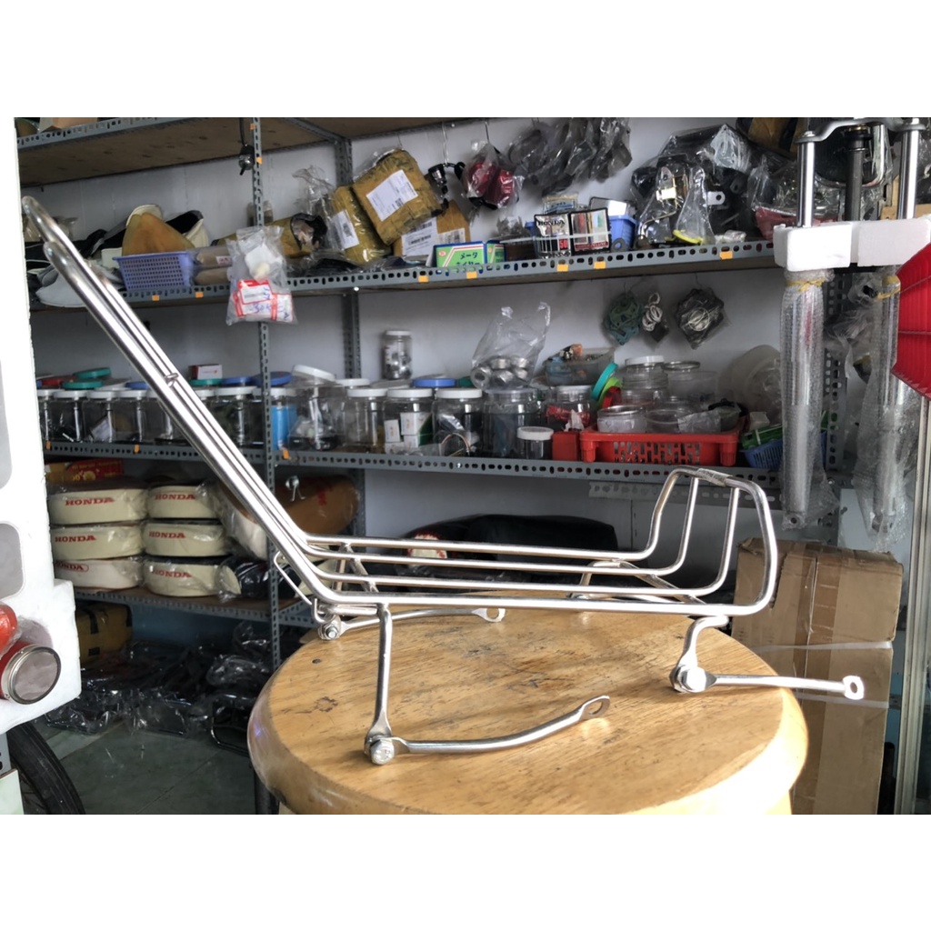 Baga giữa cho anh em dọn xe Chaly bằng sắt xe sáng rất đẹp