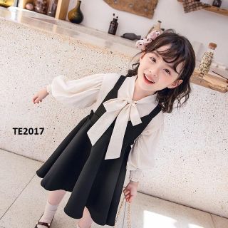 Set sơ mi cổ nơ và váy yếm xòe