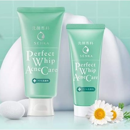 Sữa Rửa Mặt Senka Perfect Whip Acnes Care Dành Cho Da Mụn 100g