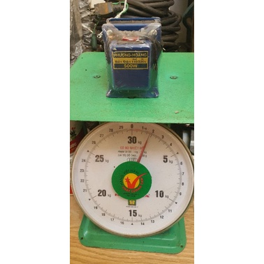 Biến điện 500W vào 220V ra 110V hàng chất lượng cao , lỏi đồng , dộ bền cao , nguồn điện ổn định