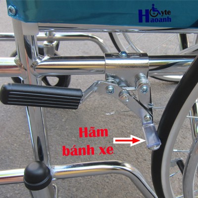 Xe lăn tay vải kẻ có phanh rộng ngang Lucass X79J