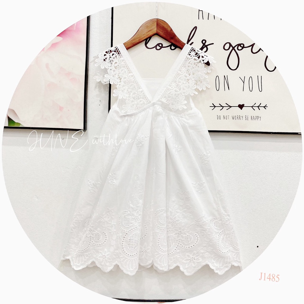 VÁY JUNE TRẮNG THIẾT KẾ