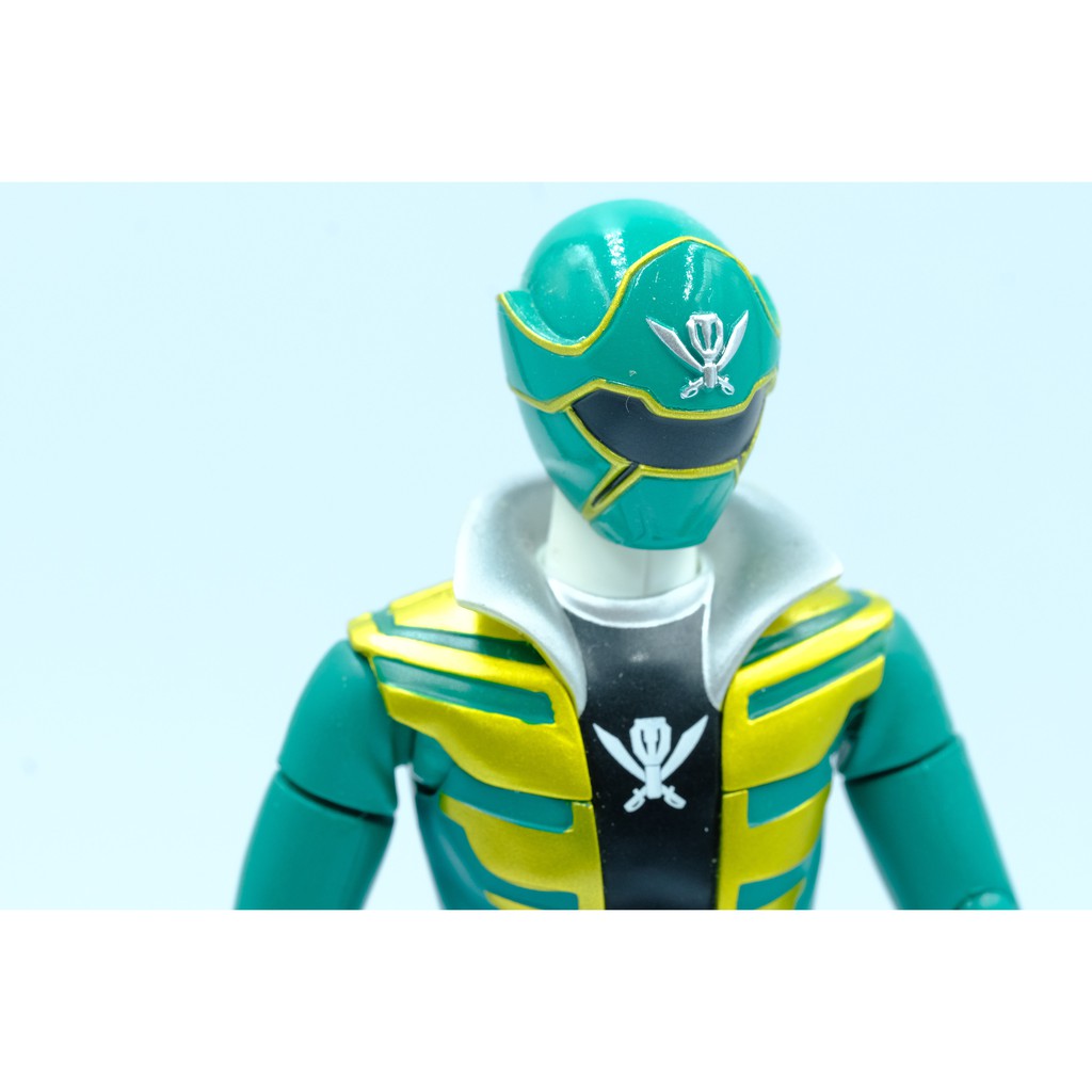 Mô hình SHF Gokai Green + Gokai Darin Chính Hãng Bandai S.H.Figuarts Kaizoku Sentai Gokaiger Siêu nhân xanh