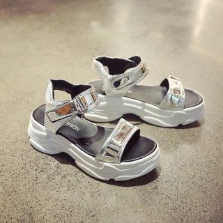Dép quai hậu độn đế ánh bạc (size 35-39)
