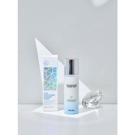 Prettyskin Nước hoa hồng Pure Brightening Diamond Toner 150ml
