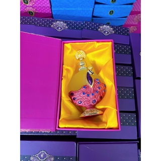 Tinh dầu dubai con Công hộp cứng