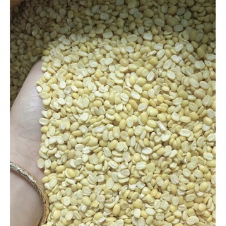 đậu xanh( đỗ xanh) không vỏ hữu cơ loại 1 khô cội không màu không mui loại sạch