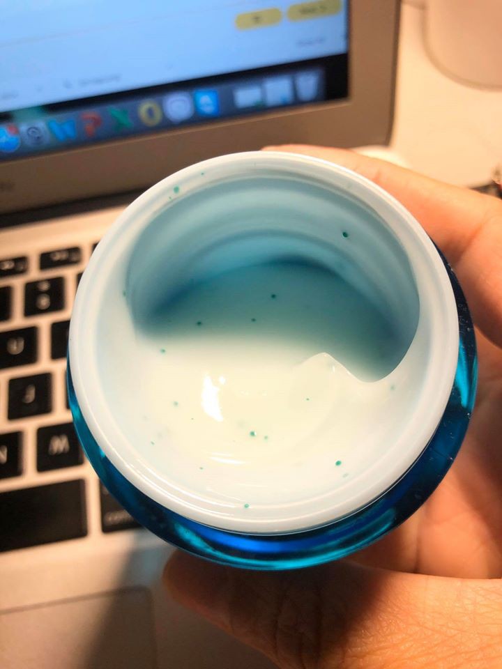 Kem dưỡng ẩm Neutrogena Hydro Boost Water Gel cho da dầu mụn an toàn và mỏng nhẹ 48g | BigBuy360 - bigbuy360.vn