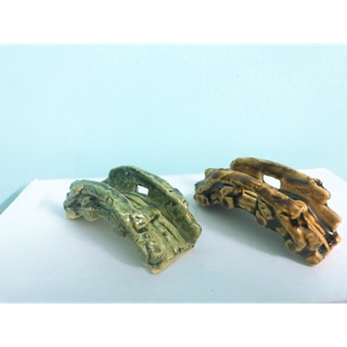 Tiểu cảnh cây cầu bằng gốm sứ 7x3cm