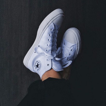 Giày AllStar Chuck II Cổ Cao Nữ Trắng