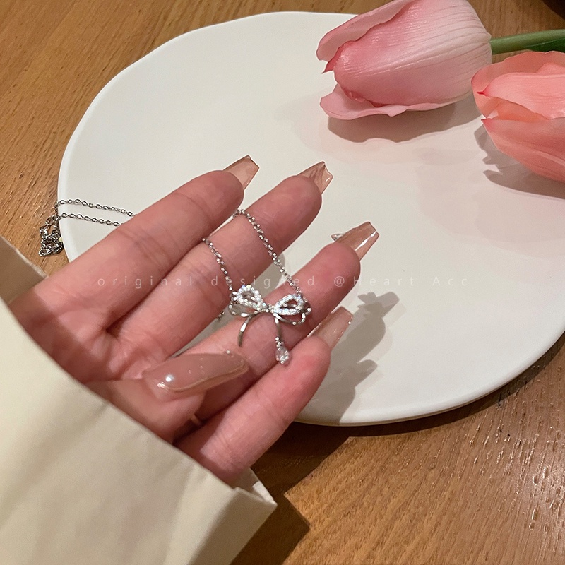 Vòng cổ Mạ Bạc Mặt Nơ Đính Đá Đơn Giản