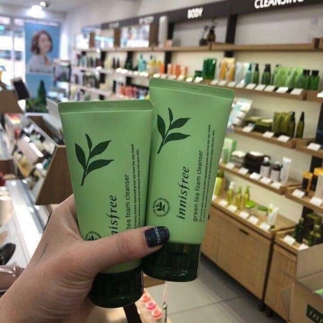 Sữa rửa mặt trà xanh innisfree