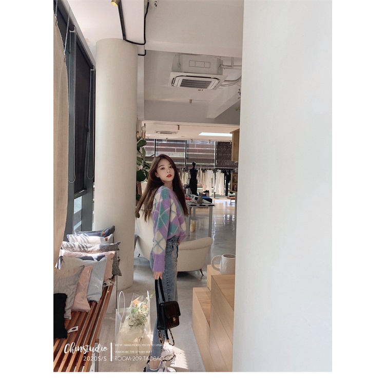 Áo len ngắn dáng rộng tay dài phong cách retro thời trang Hàn Quốc