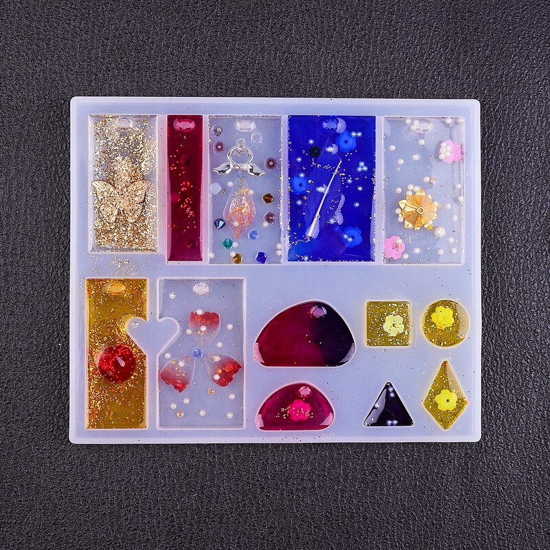 Khuôn nhựa silicone hình tam giác làm mặt dây chuyền DIY bằng epoxy resin