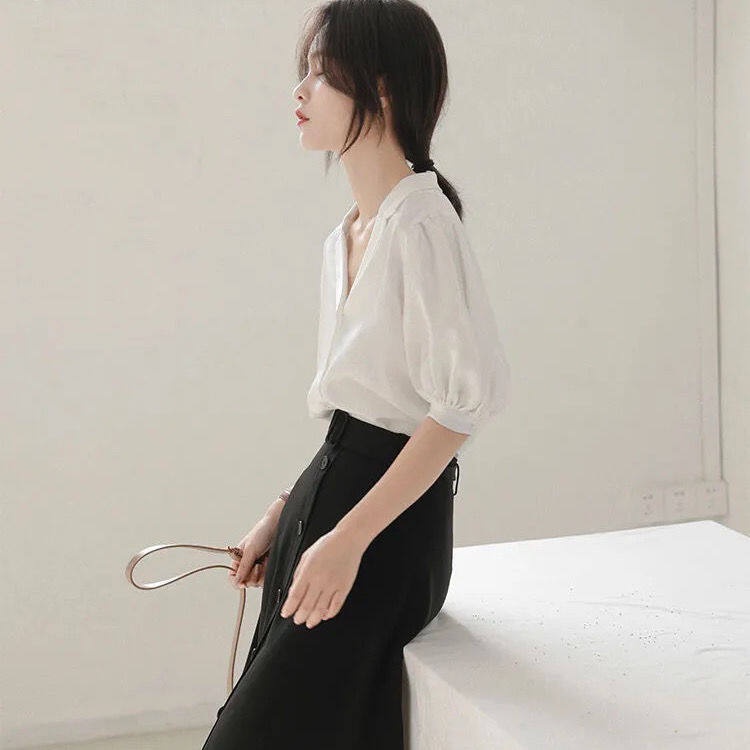 Áo sơ mi IELGY cổ chữ v màu trắng phong cách Pháp cổ điển dành cho nữ