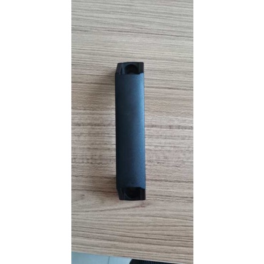 Tay nắm cửa, tay cầm nhựa