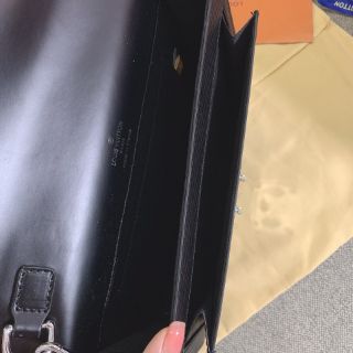Clutch lv nam thames hàng spsl
