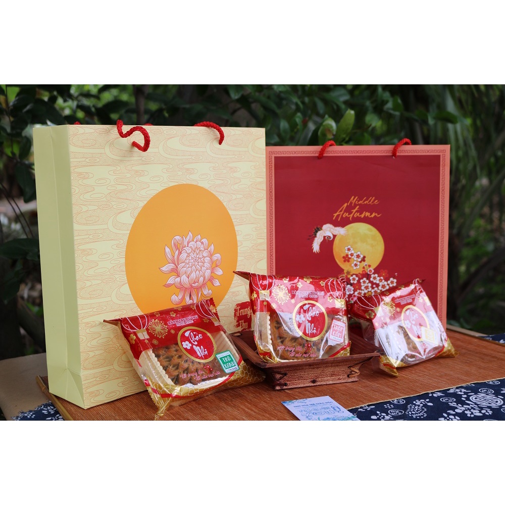 ( ảnh thật + deal sốc ) hoả tốc hộp bánh trung thu 4 cái quà tặng đủ vị siêu đặc biệt _trathaomocsi