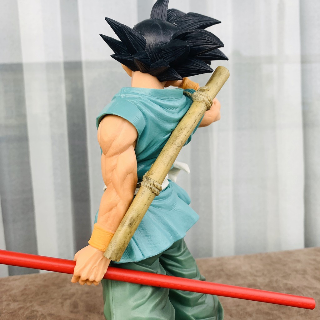 Mô Hình Songoku Tạm Biệt Kỷ Niệm 10 Năm Cao 30cm trong Dragon Ball