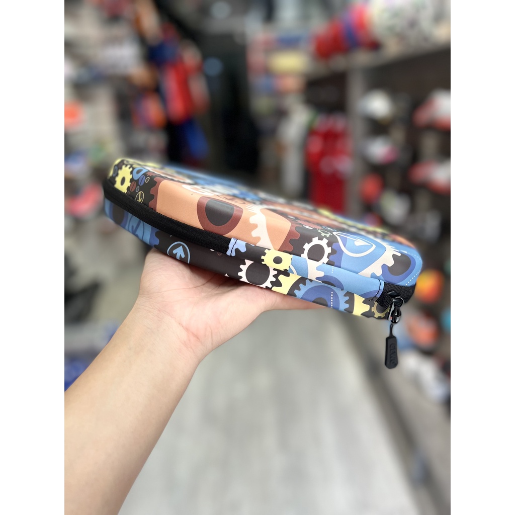 Bao Vợt Bóng Bàn Gewo Chính Hãng - Màu Đen - Thiết Kế Bao To , Rãnh Sau Rộng - Có Ngăn Đựng Phụ Kiện Linh Tinh
