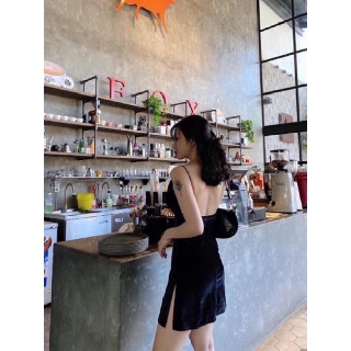 ĐẦM ĐEN 2 DÂY CỔ ĐỖ HỞ LƯNG