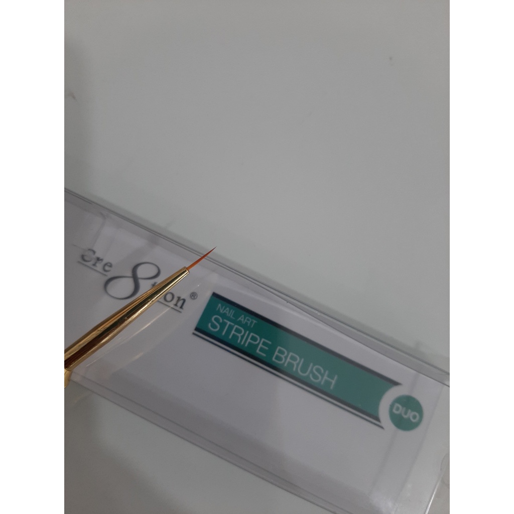 Cọ râu vẽ 7mm và cọ đắp gel Square số 10  hãng Cre8tion