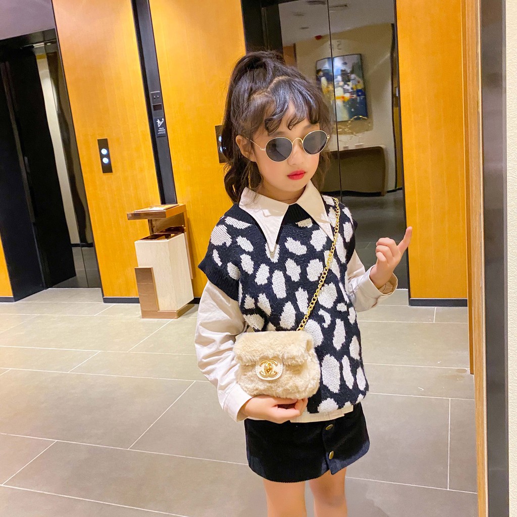 Túi xách đeo chéo phong cách thời trang dành cho bé gái