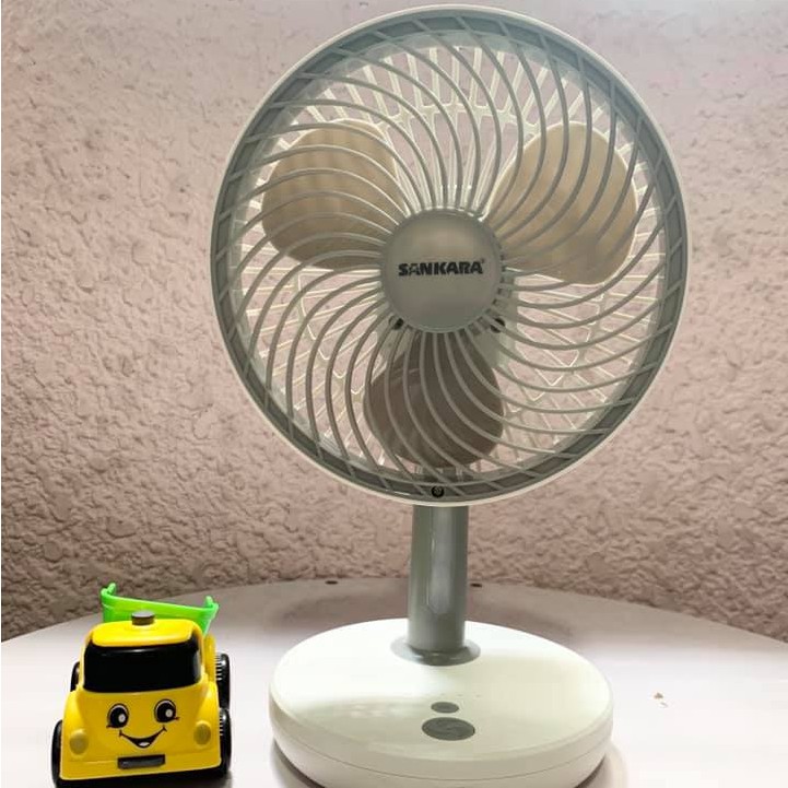 QUẠT TÍCH ĐIỆN SẠC KÈM ĐÈN SANKARA TD- 881 CÓ THỂ ĐẢO GIÓ | BigBuy360 - bigbuy360.vn