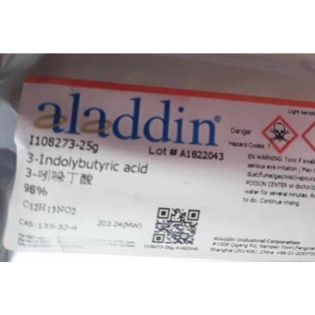 Hóa chất 3-Indolybutyric aci.d CAS 133-32-4 C12H13NO2 Indole-3-butyric Aci.d IBA 98% lọ 25g