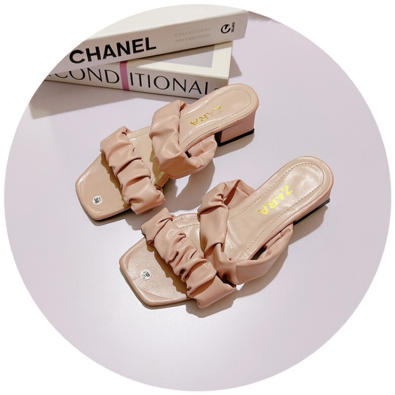 Dép 2 quai nhún da lì gót vuông 4 phân dễ đi