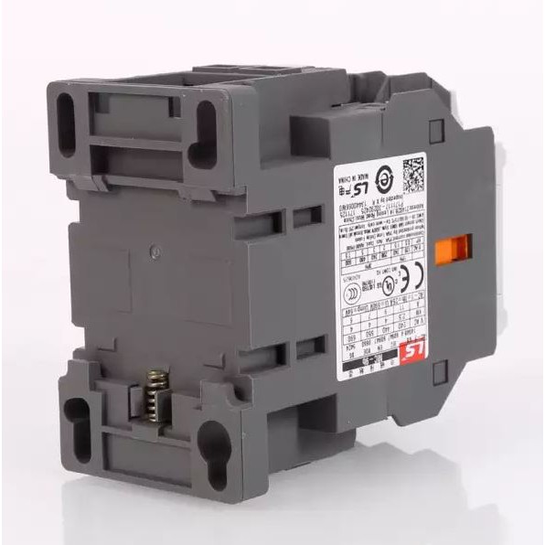 Khởi động từ MC 22A