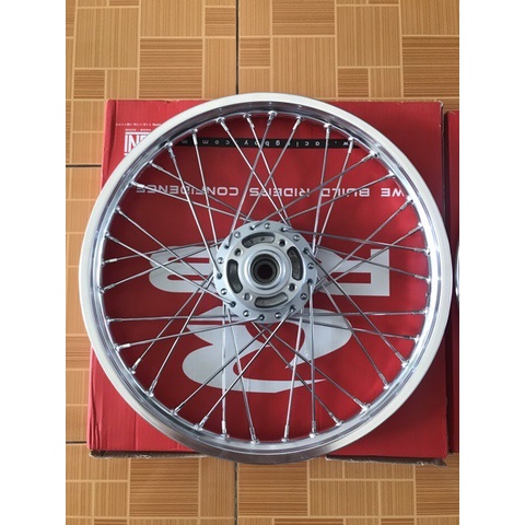 CĐN ya trước đĩa sau đùm dành cho sirius và exciter 2010 gắn như zin nhé ae