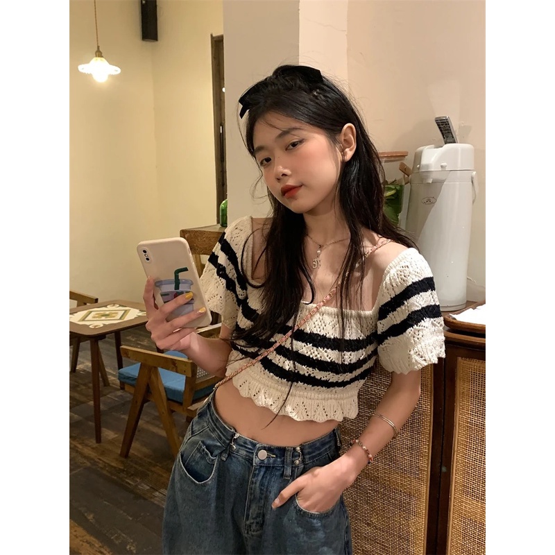 MS720 Áo len nữ croptop kẻ ngang bo eo tay xoè