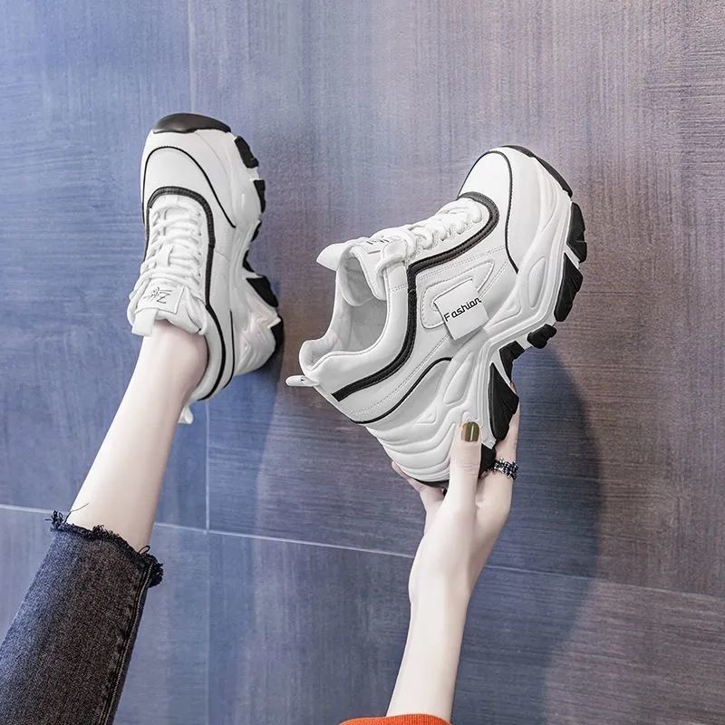 🎀 Giày Thể Thao Đế Dày Tăng Chiều Cao Phong Cách Mới   Cho Nữ