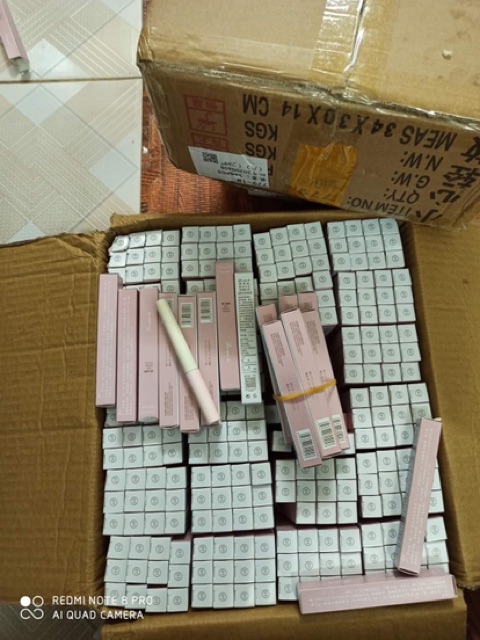 Chuốt mi Lameila siêu mảnh và cong | BigBuy360 - bigbuy360.vn