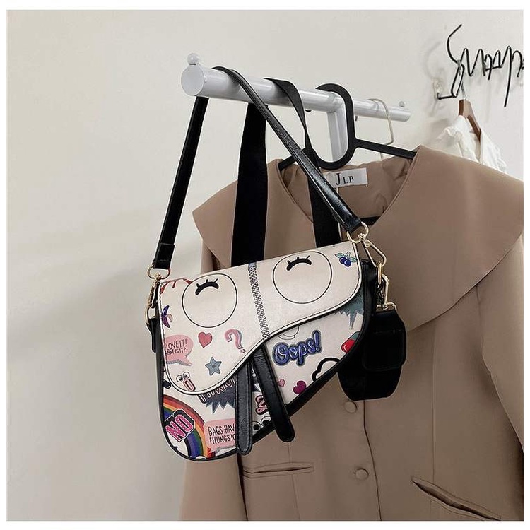 Túi xách đeo chéo nữ thời trang giá rẻ đẹp đi chơi phong cách hàn quốc dễ thương cute DC482