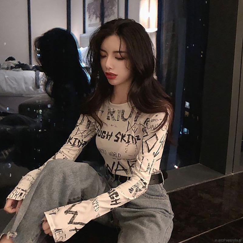 Áo Thun Dài Tay Họa Tiết Graffiti Thiết Kế Đơn Giản