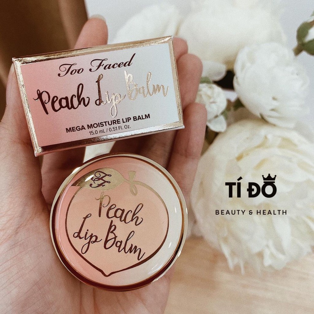 TOO FACED - Son Dưỡng/Tẩy Da Chết Môi Đẫm Mùi ĐÀO 🍑