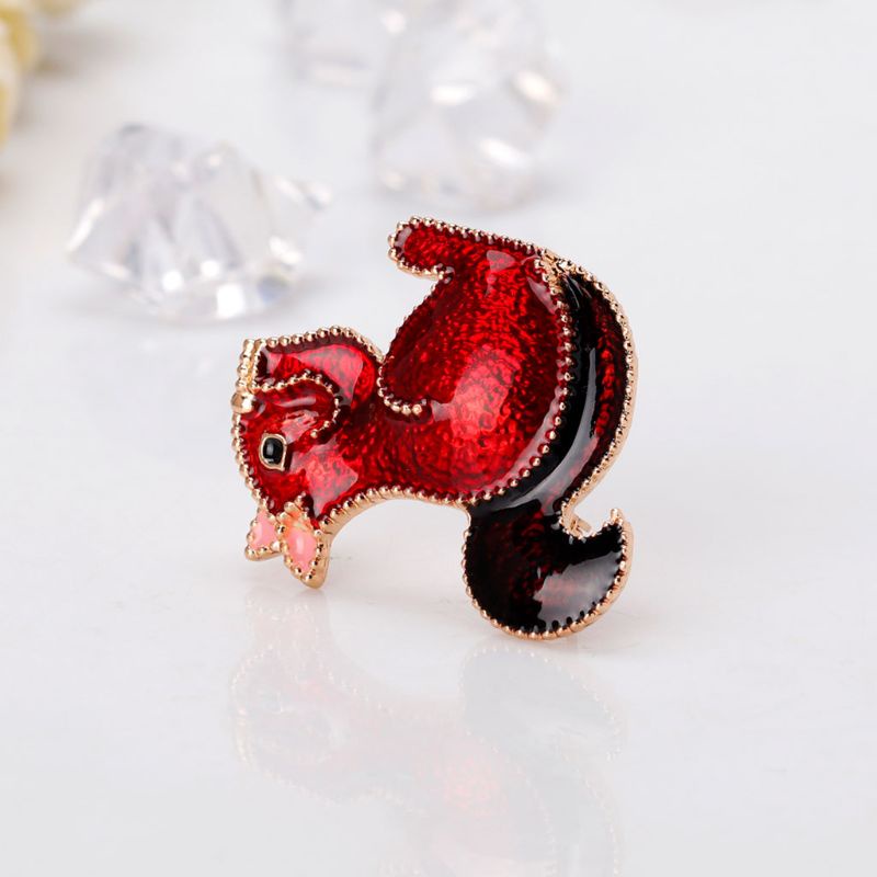 Ghim Cài Áo Hình Chú Sóc Xinh Xắn