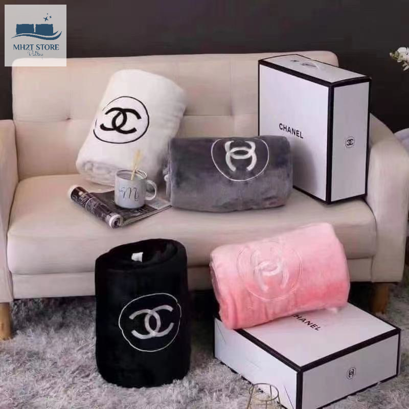 Chăn nỉ nhung thương hiệu Chanel 1m5*2mcó hộp đi kèm MH2T STORE