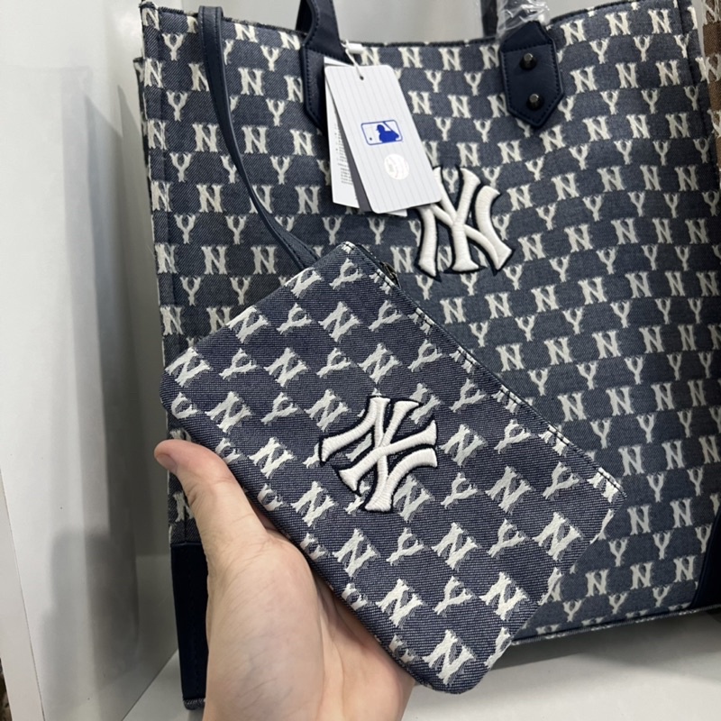 [Tặng Túi Giấy] Túi Totebag M L B Mono 3 Màu TQXK