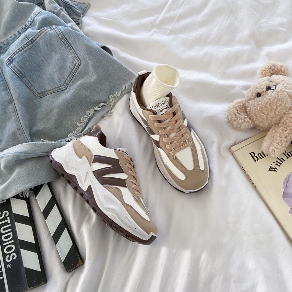 Giầy thể thao nữ phối màu chữ N đế sóng kếp màu   CLOVERLAND