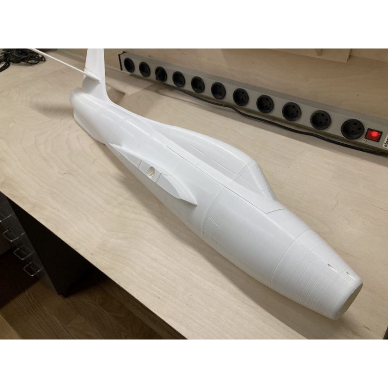 Bộ vỏ máy bay tiêm kích F84f thunderstreak