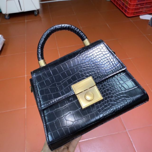C. N. K 3 màu